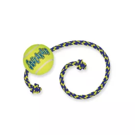 KONG kutyajáték SqueakAir labda with Rope M